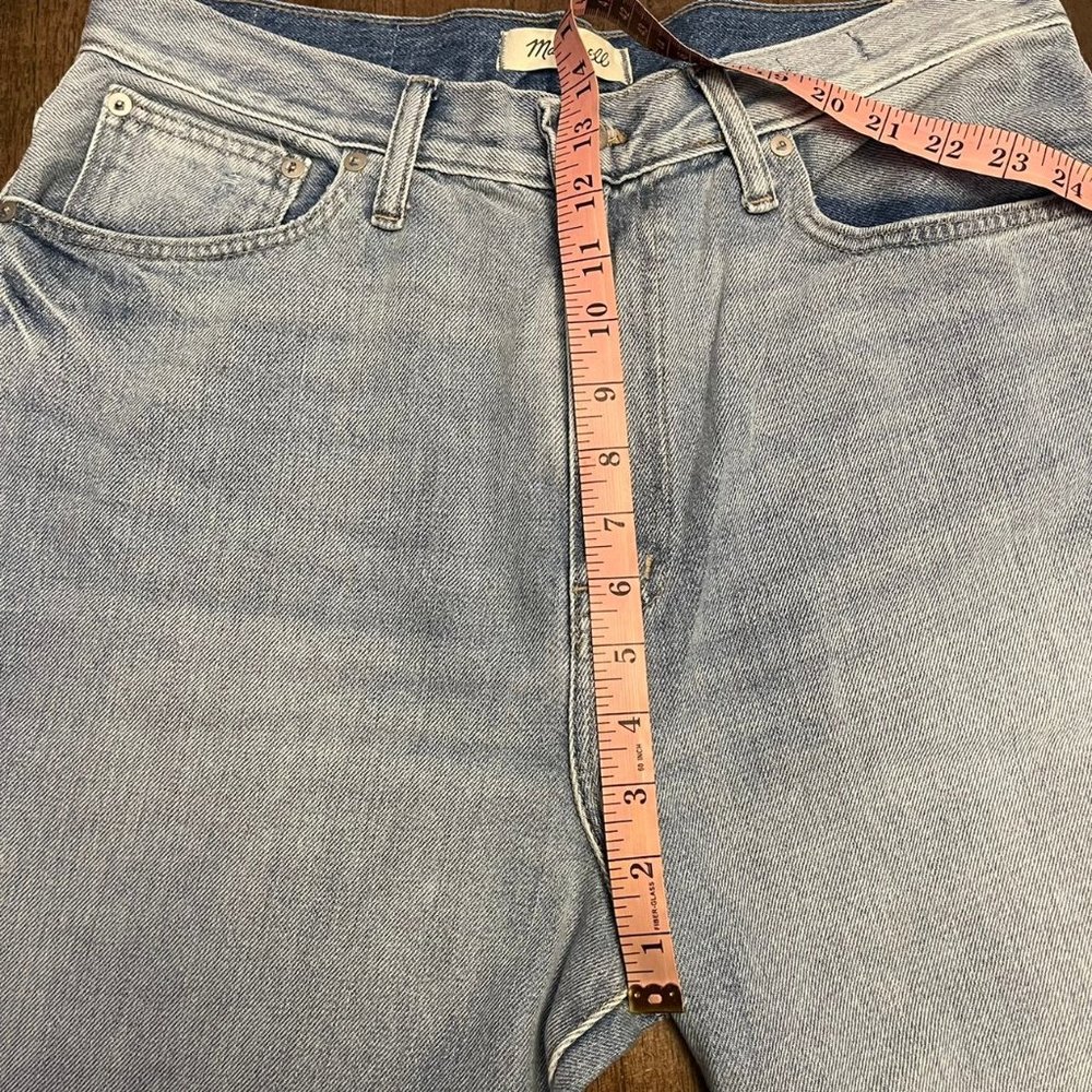 Madewell | The Mom Jean - Picture 9 of 12